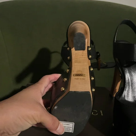 Gucci platform heels… barely worn!!